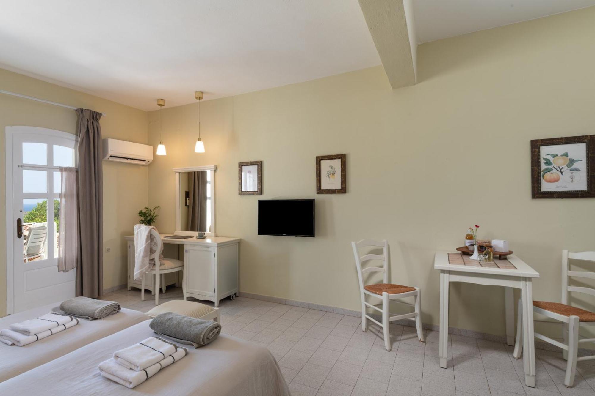 Adrakos Apartments (Adults Only) エロウンダ エクステリア 写真